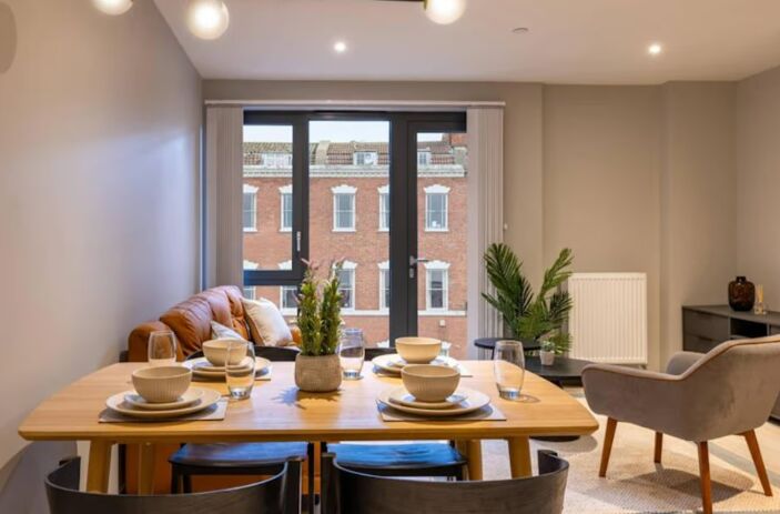 London, Apartments, Flats, Houses & Villas, 215/week,  6 BR,  31 Sq. Meter,  The Port On The Square, Bristol | Affordable Student Housing For Just &pound;215/wk