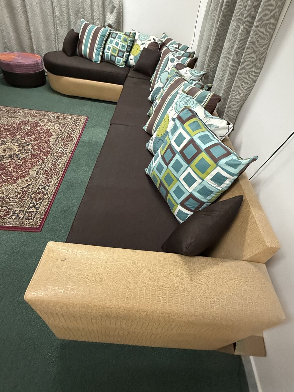 Jeddah, Furniture, SAR 750,  L Shape Sofa Set - Like New - Excellent Condition - Size 3m X 2m