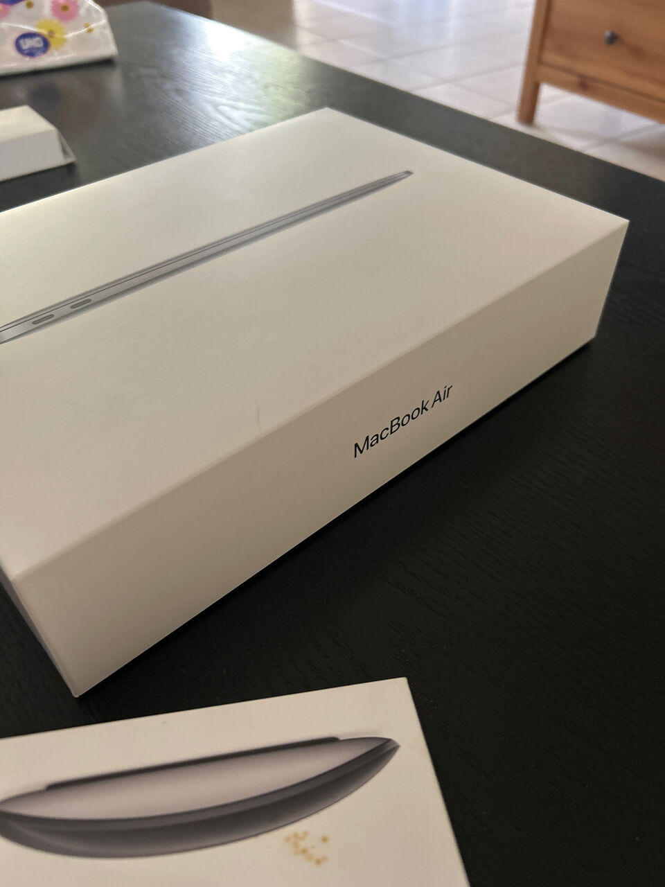 Khobar, Computers, SAR 2200,  Macbook Air For Sale With Apple Mouse