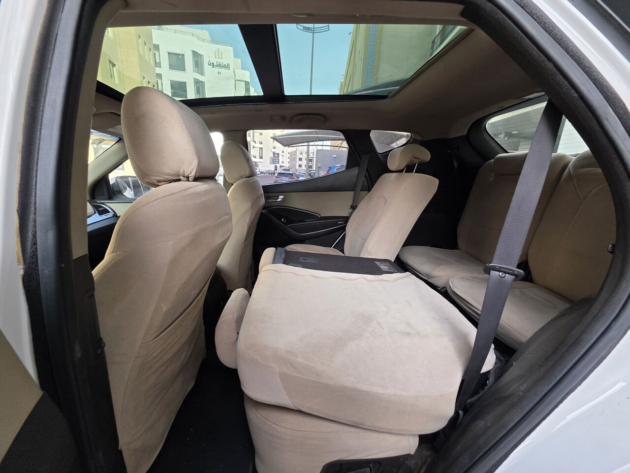 Dammam, Vehicles, Cars & Trucks , SAR 41000,  Hyundai Santa Fe,  2018,  Automatic,  193000 KM,  Haif Full.  4cylinder