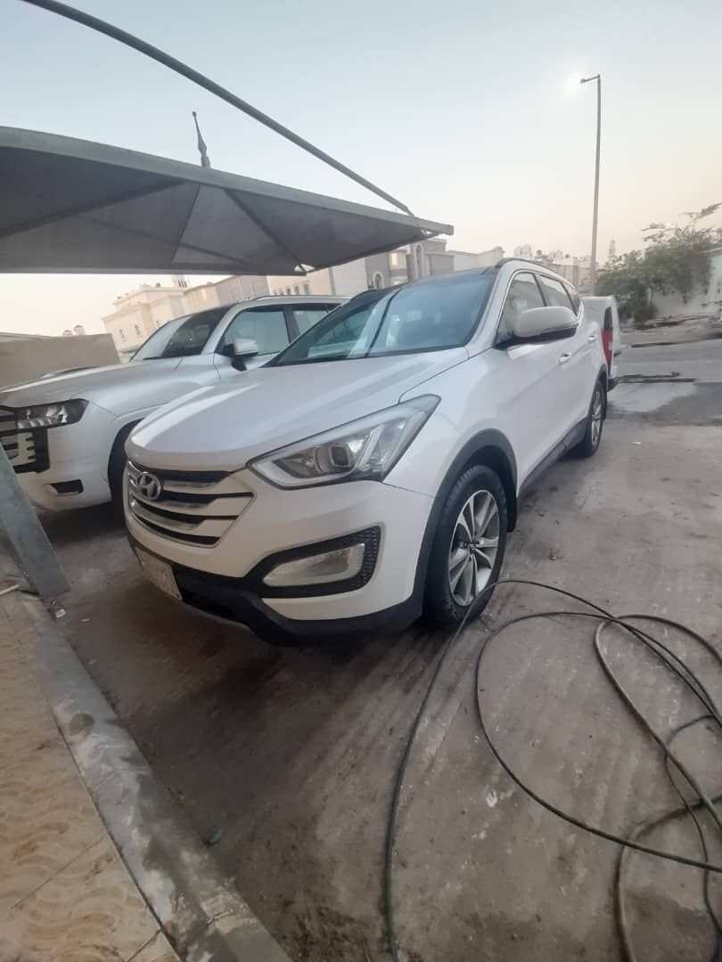 Jubail, Vehicles, Cars & Trucks , SAR 35000,  Hyundai Santafe,  2015,  Automatic,  180000 KM,  SAR 35000,  Hyundai Santafé, Small Engine, Single User For Sale
