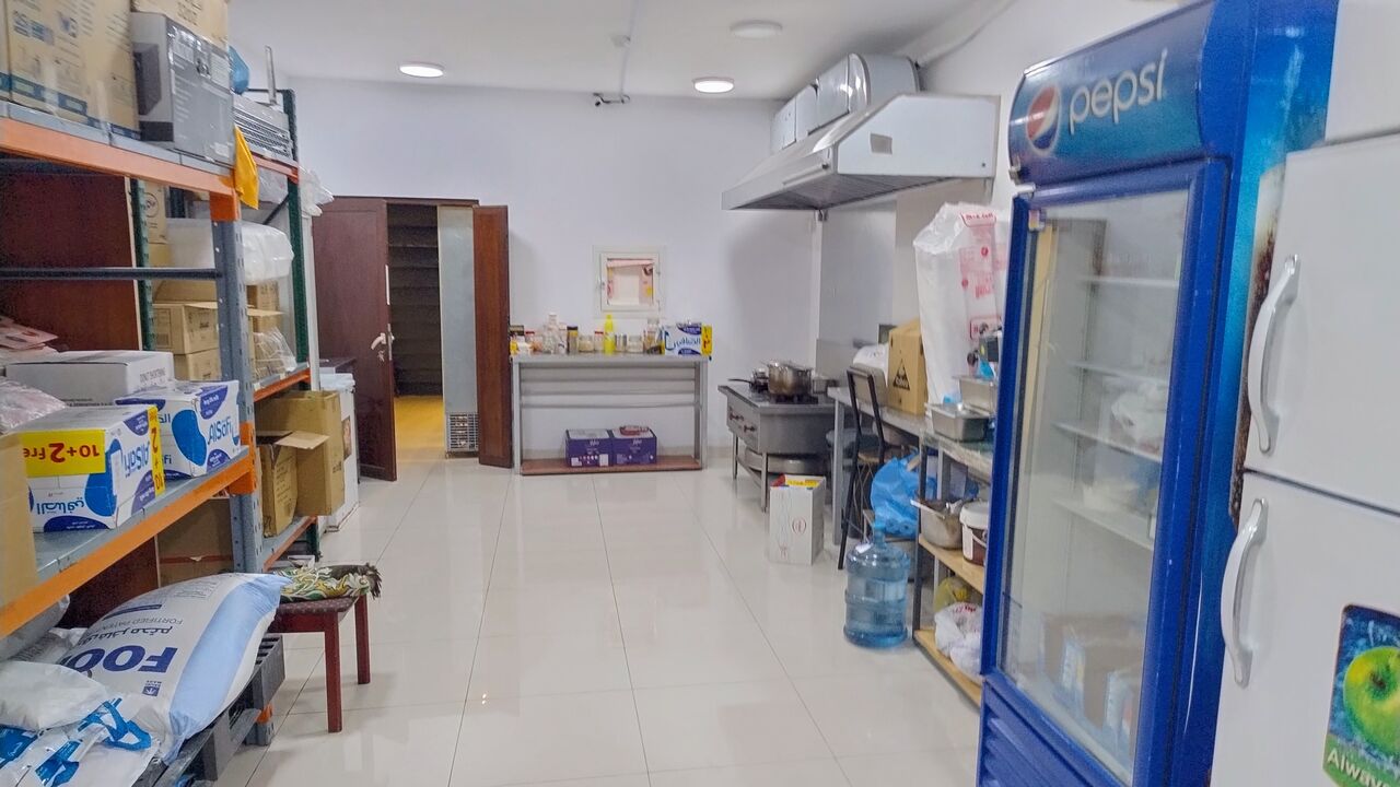 Manama City Centre, Shops, BHD 15000,  90 Sq. Meter,  Donut Shop For Sale &ndash; Great Business Opportunity Negotiable