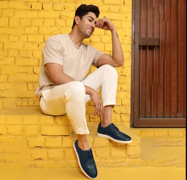 Mumbai, Clothing & Accessories, Best Travel Shoes For Men | Premium Travel Shoes | Thomas Crick