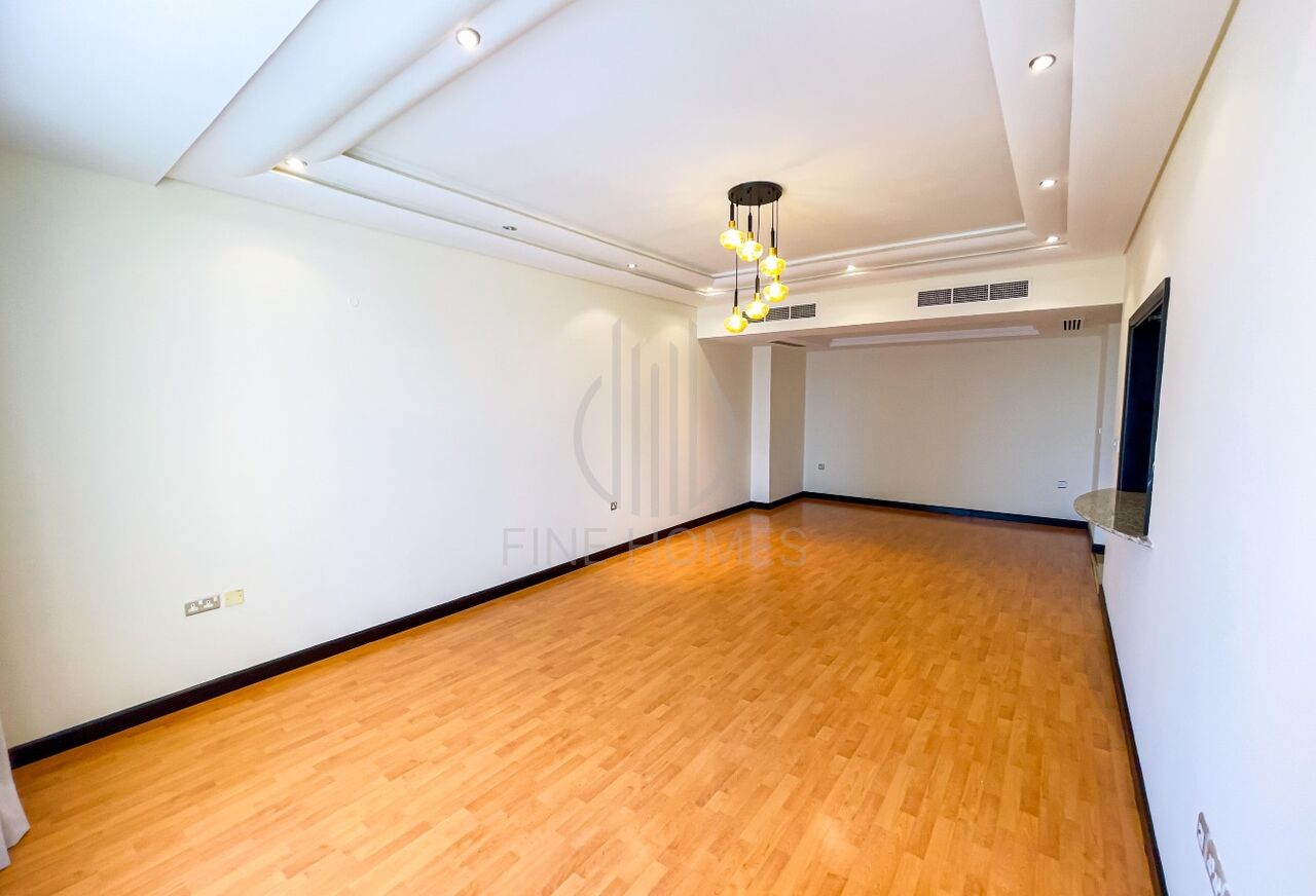 Manama, Apartments, Flats, Houses & Villas, BHD 500/month,  3 BR,  175 Sq. Meter,  Semi / Fullu Furnished | City View | Silver