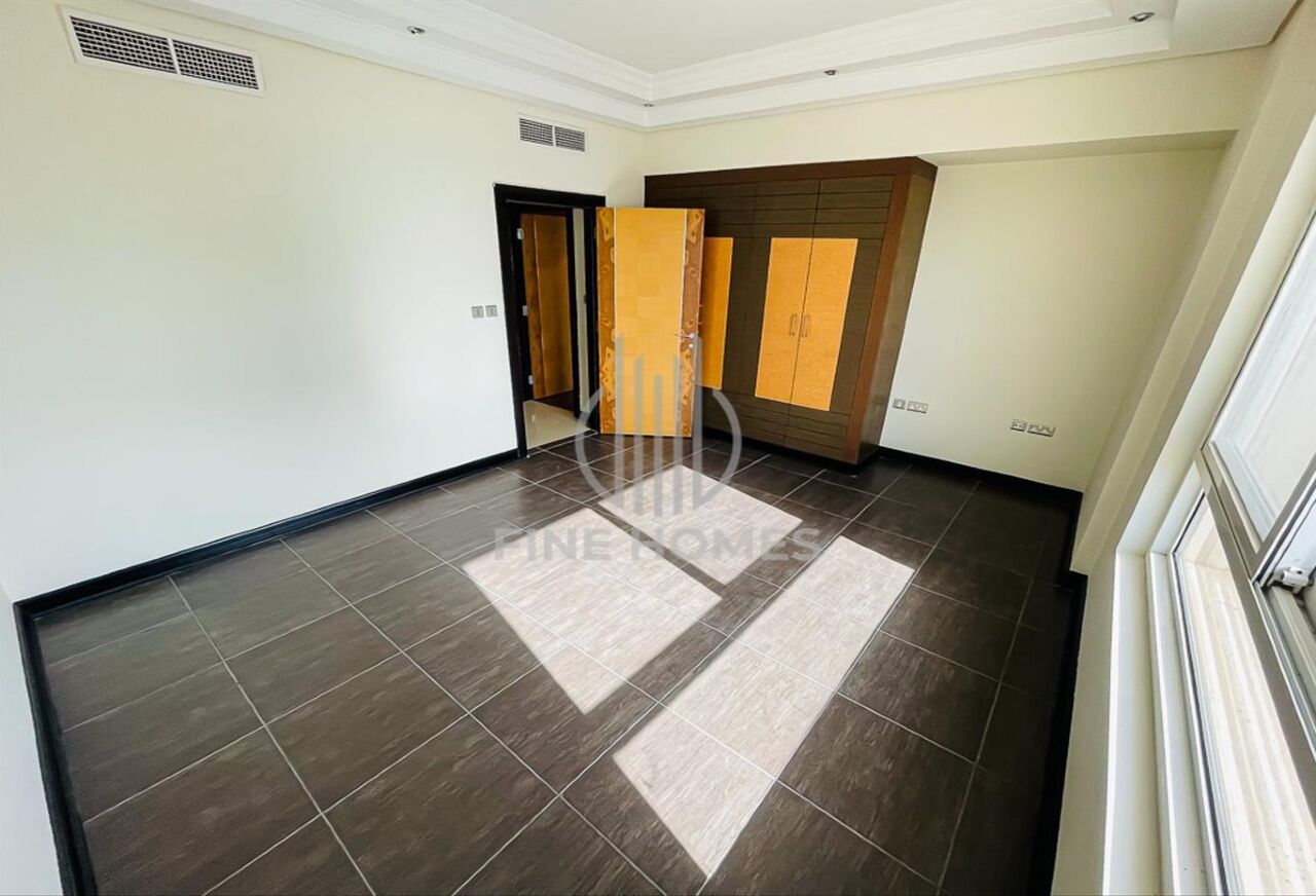 Manama, Apartments, Flats, Houses & Villas, BHD 500/month,  3 BR,  175 Sq. Meter,  Semi / Fullu Furnished | City View | Silver