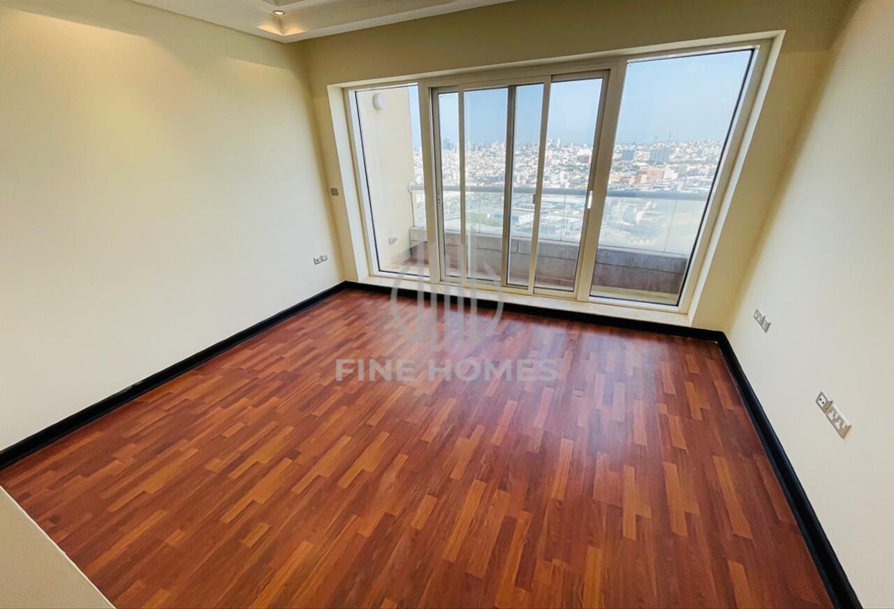 Manama, Apartments, Flats, Houses & Villas, BHD 500/month,  3 BR,  175 Sq. Meter,  Semi / Fullu Furnished | City View | Silver