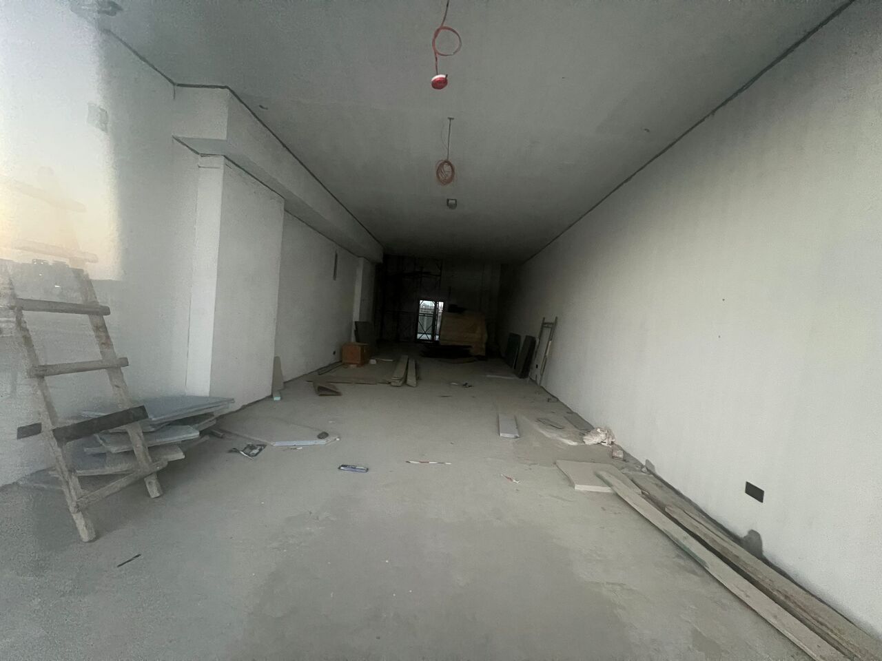 Galali, Shops, BHD 2300,  480 Sq. Meter,  Showroom For Rent In Galali