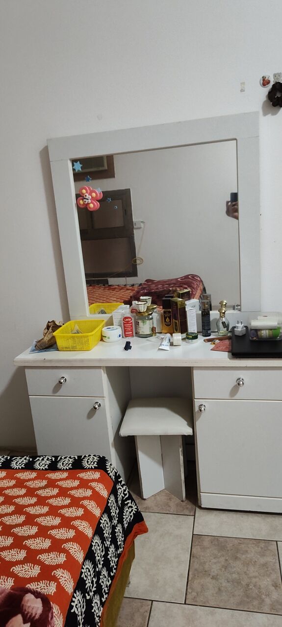 Al Khobar Al Shamalia, Furniture, SAR 450,  BED With Dressing Table