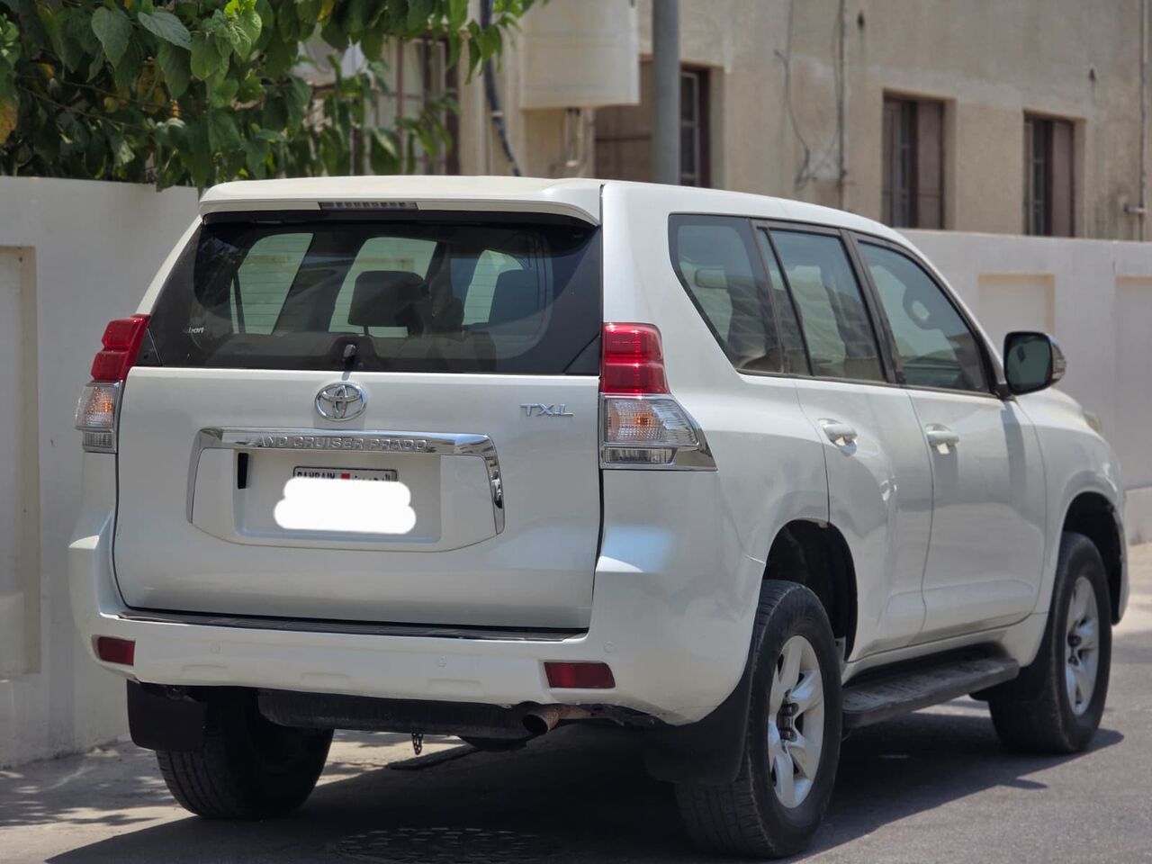 Umm Al Hassam, Vehicles, Cars & Trucks , BHD 5700,  Toyota Prado,  2012,  Automatic,  180000 KM,    (SINGLE OWNER USED) FOR SALE