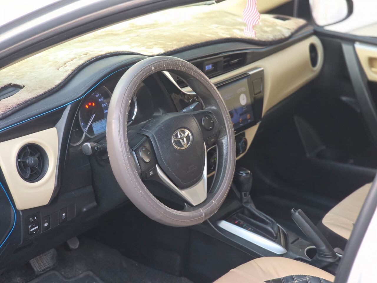 Umm Al Hassam, Vehicles, Cars & Trucks , BHD 3450,  Toyota Corolla XLE,  2018,  Automatic,  170000 KM,  TOYOTA COROLLA  FOR SALE