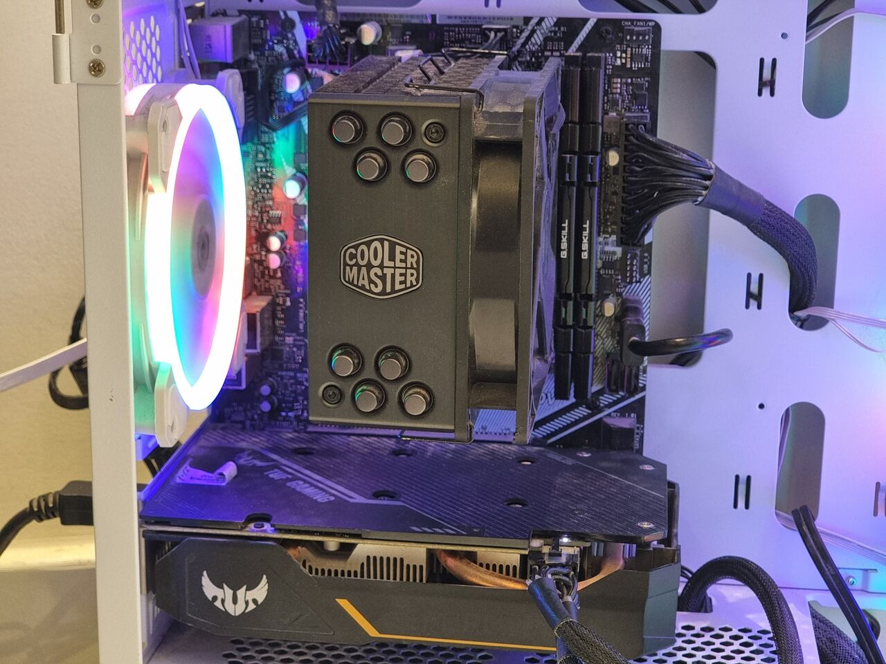Riyadh, Computers, SAR 1450,  Gaming PC I5-9600K | GTX 1660 Super | 16GB RAM | 500GB NVMe | Price Reduced Urgent Sell