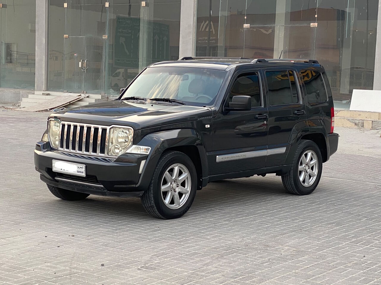 Manama, Vehicles, Cars & Trucks , BHD 1150,  Jeep Grand Cherokee LTD,  2010,  Automatic,  202750 KM,    (Black)