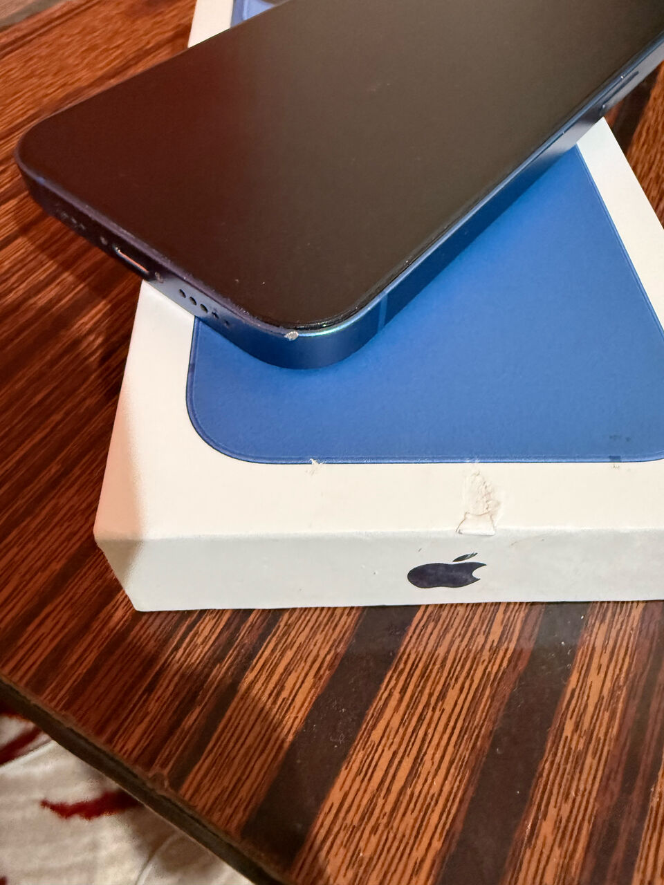 Dammam, Mobile Phones, SAR 1100,  For Sale: IPhone 13 &ndash; 256GB (Blue)