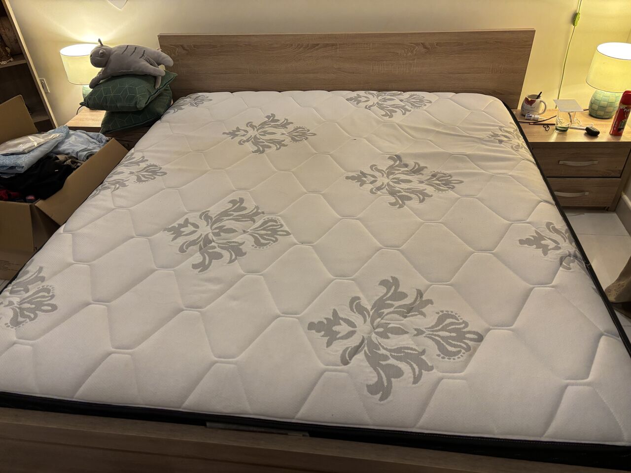 Jeddah, Furniture, SAR 1000,  Bedroom Set: Bed, Mattress, Dresser, Closet, Side Tables, Iron Stand, Shelf