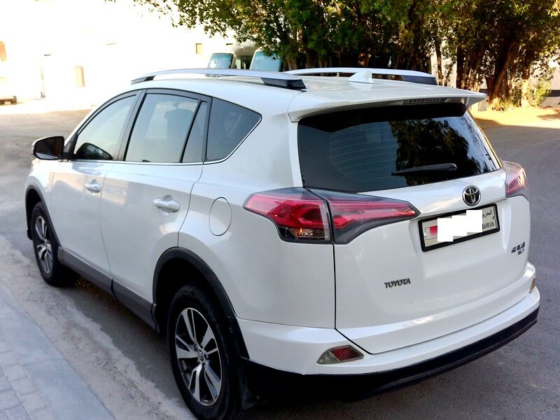 Manama, Vehicles, Cars & Trucks , BHD 4800,  Toyota RAV4,  2016,  Automatic,  278000 KM,  4x4 Drive - Expat Owner - Price Neg.