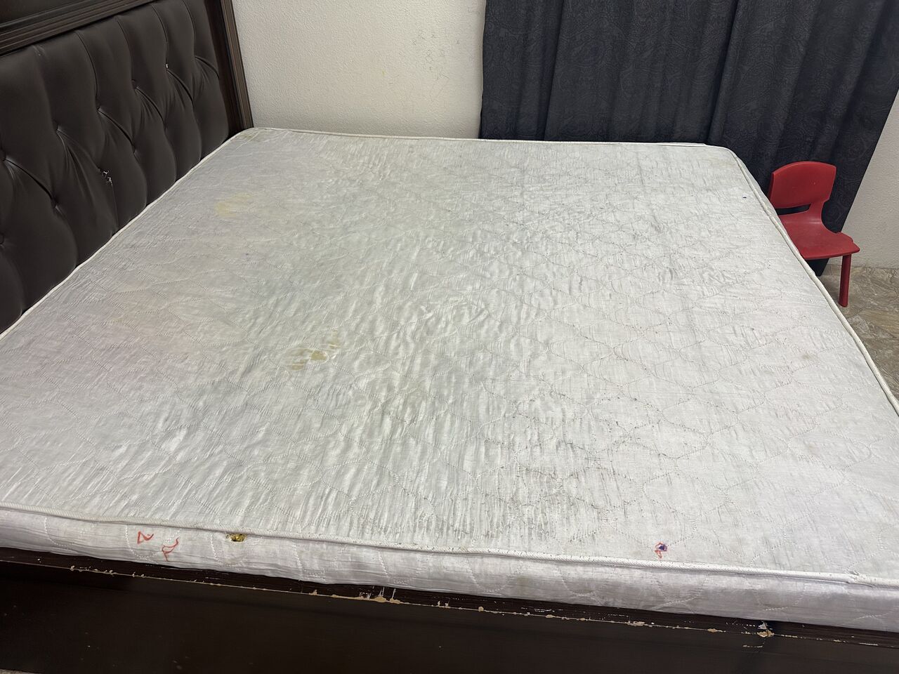 Jubail, Furniture, SAR 200,  200X200 Mattress & 4 Piece Sofa