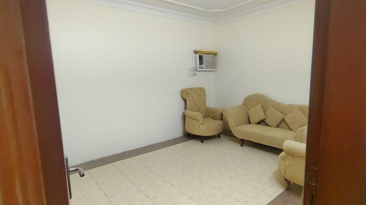 Al Batha, Apartments, Flats, Houses & Villas, SAR 2700/month,  Furnished,  2BHK Flat,Sitting And Big Hall Available At Ishara Rail,BATHA