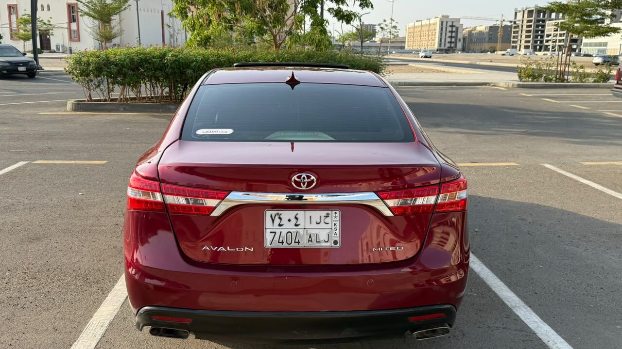 Salamah, Vehicles, Cars & Trucks , SAR 65000,  Toyota Avalon,  2015,  Automatic,  184000 KM,    FULL OPTION , LIMITED EDITION