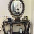 SAR 100,  Mirror And Console