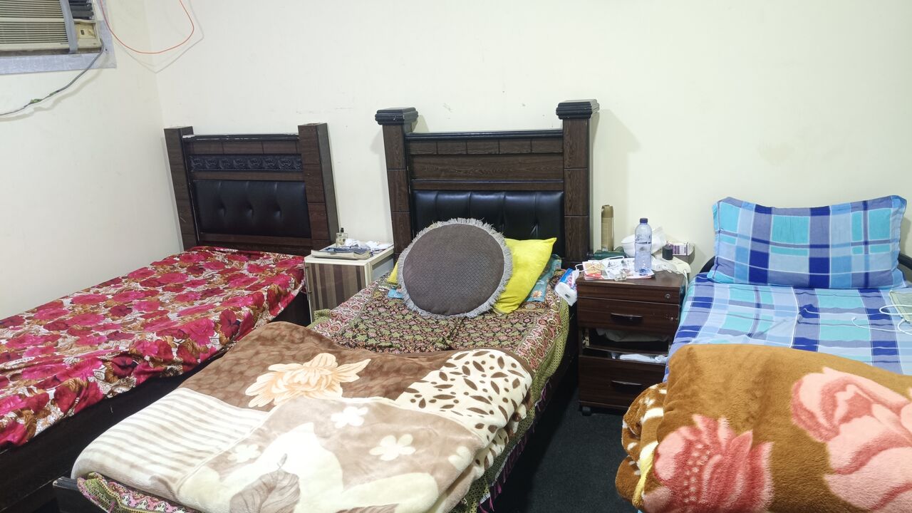 Jubail, Bedspace For Rent, SAR 280/month,  📍 Location: Near Al Razzi Hospital 💰 Rent: 280 SAR Per Mon
