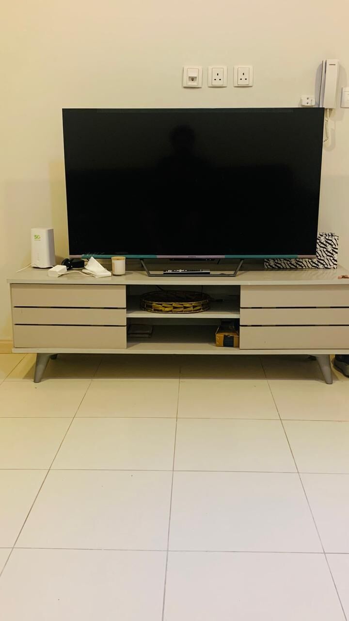Khobar, Household Items, SAR 750,  TV And STAND