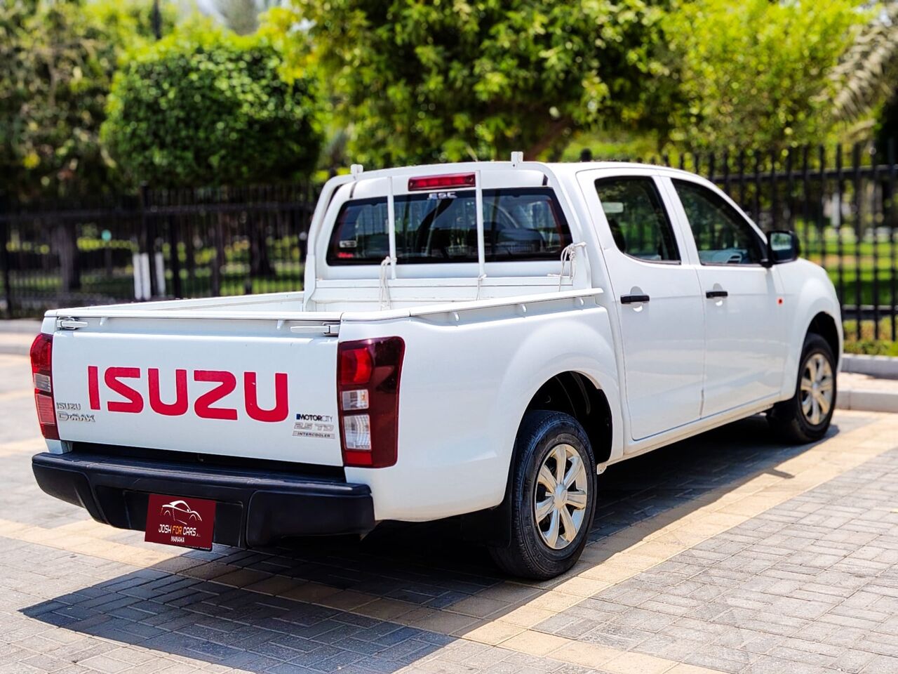 Manama, Vehicles, Cars & Trucks , BHD 5199,  Isuzu D-MAX,  2021,  Manual,  175000 KM,  Isuzu Dmax  Diesal