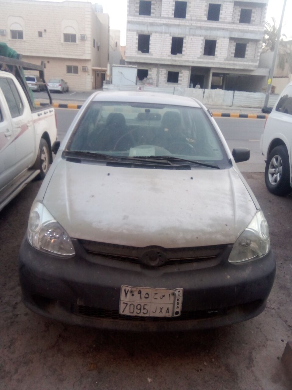 Riyadh, Vehicles, Cars & Trucks , SAR 5000,  Toyota Echo 2010,  2006,  Manual,  300000 KM,  Toyota Echo  Model