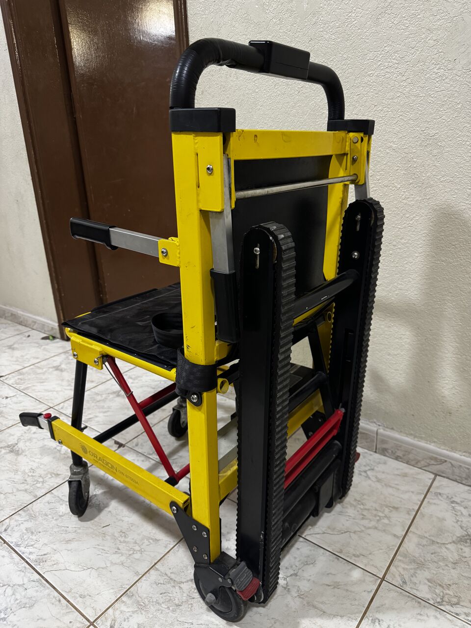 Jubail, Electronics, SAR 800,  Urgently Selling Electric Mobile Climbing Chair