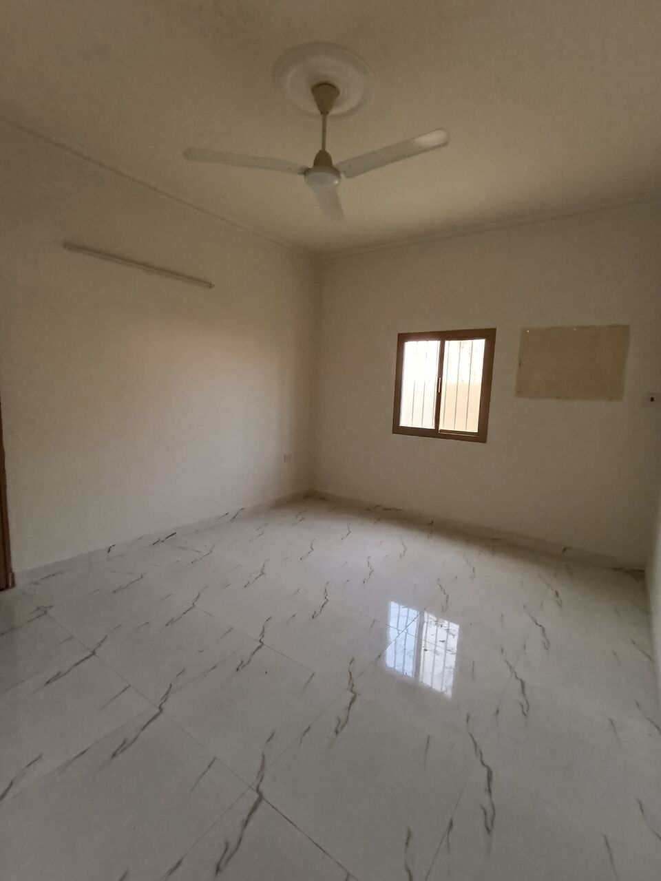 East Riffa, Apartments, Flats, Houses & Villas, BHD 150/month,  1 BR,  For Rent One Bedroom Flat In East Riffa With AC And Ewa