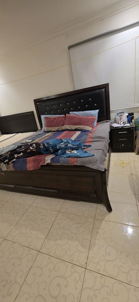 Riyadh, Furniture, SAR 100,  King Size Bed