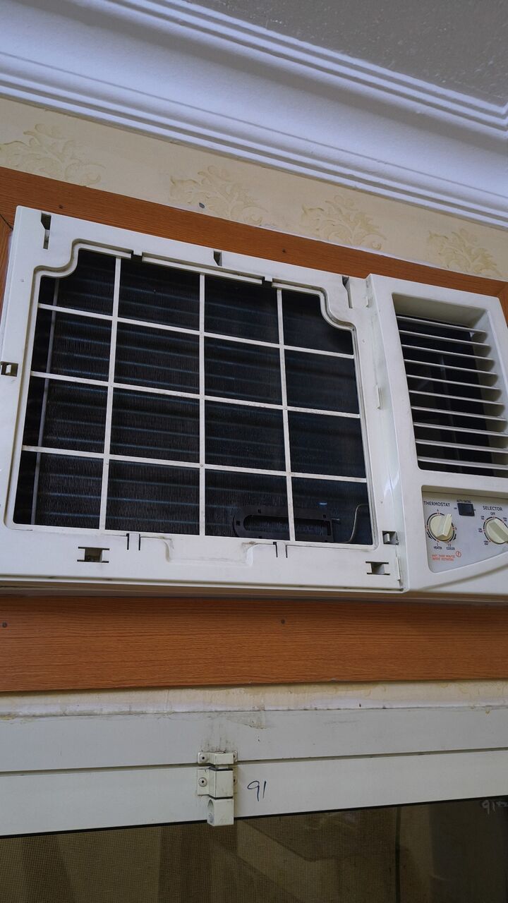 Jubail, Air Conditioners, SAR 800,  2 Ton Ac Working Very Nice Without Any Issue