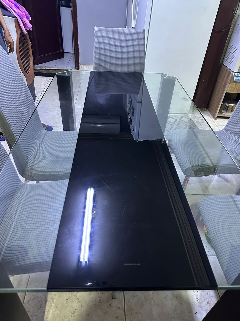 Riyadh, Furniture, SAR 350,  Selling A Dining Table With 6 Chairs