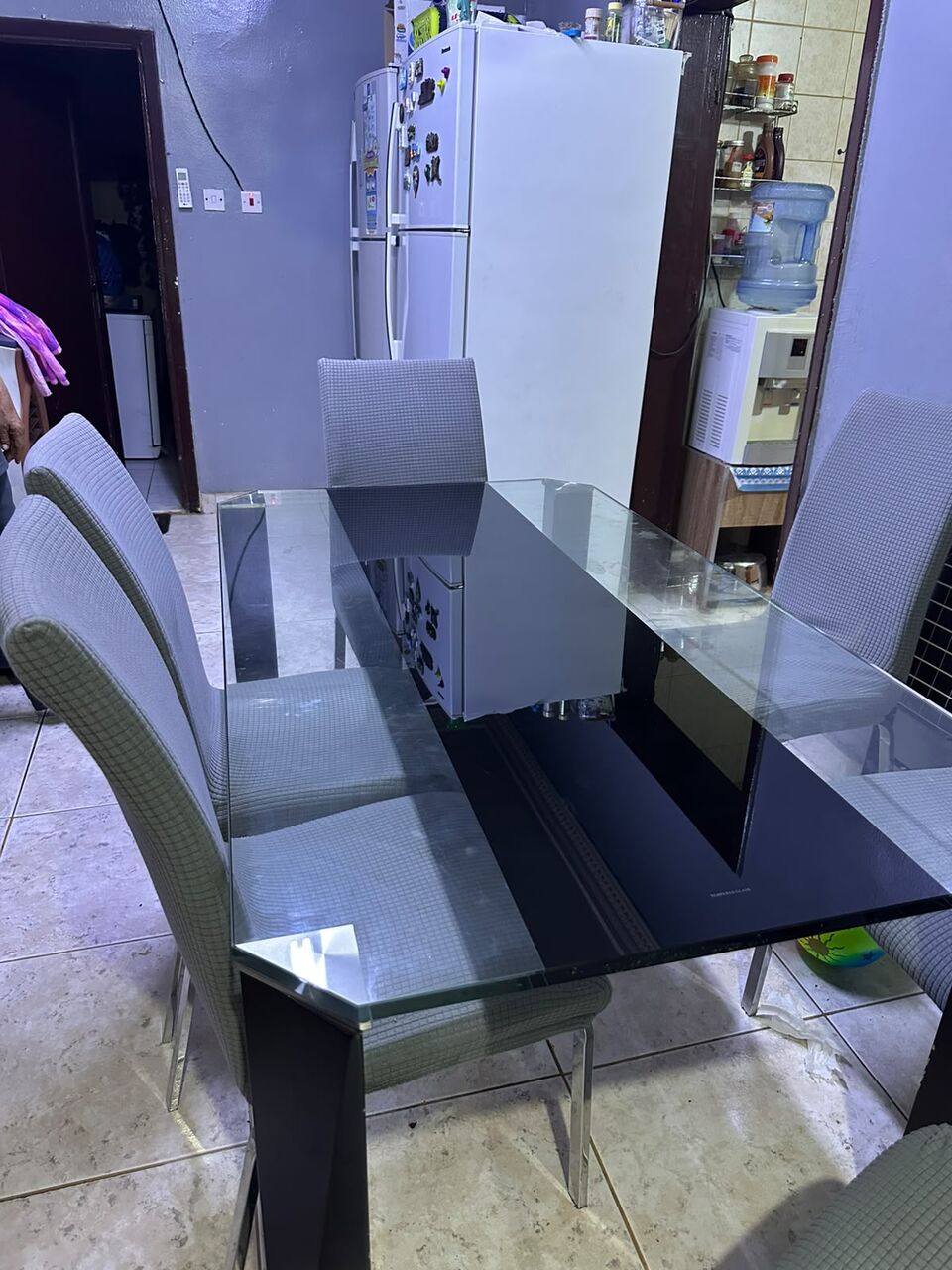 Riyadh, Furniture, SAR 350,  Selling A Dining Table With 6 Chairs