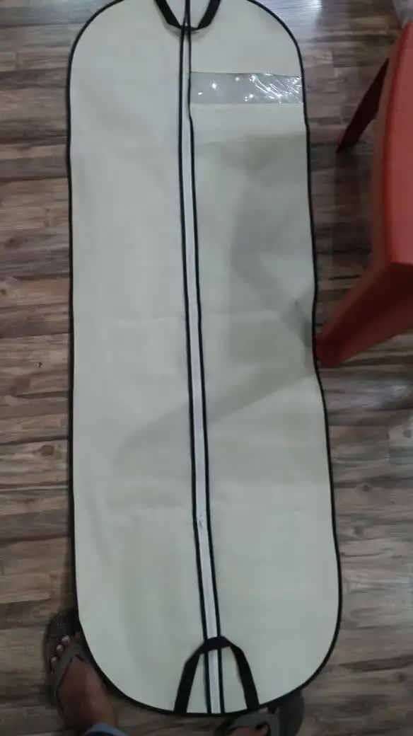Dubai, Household Items, Non Woven Abaya Covers In UAE Dubai