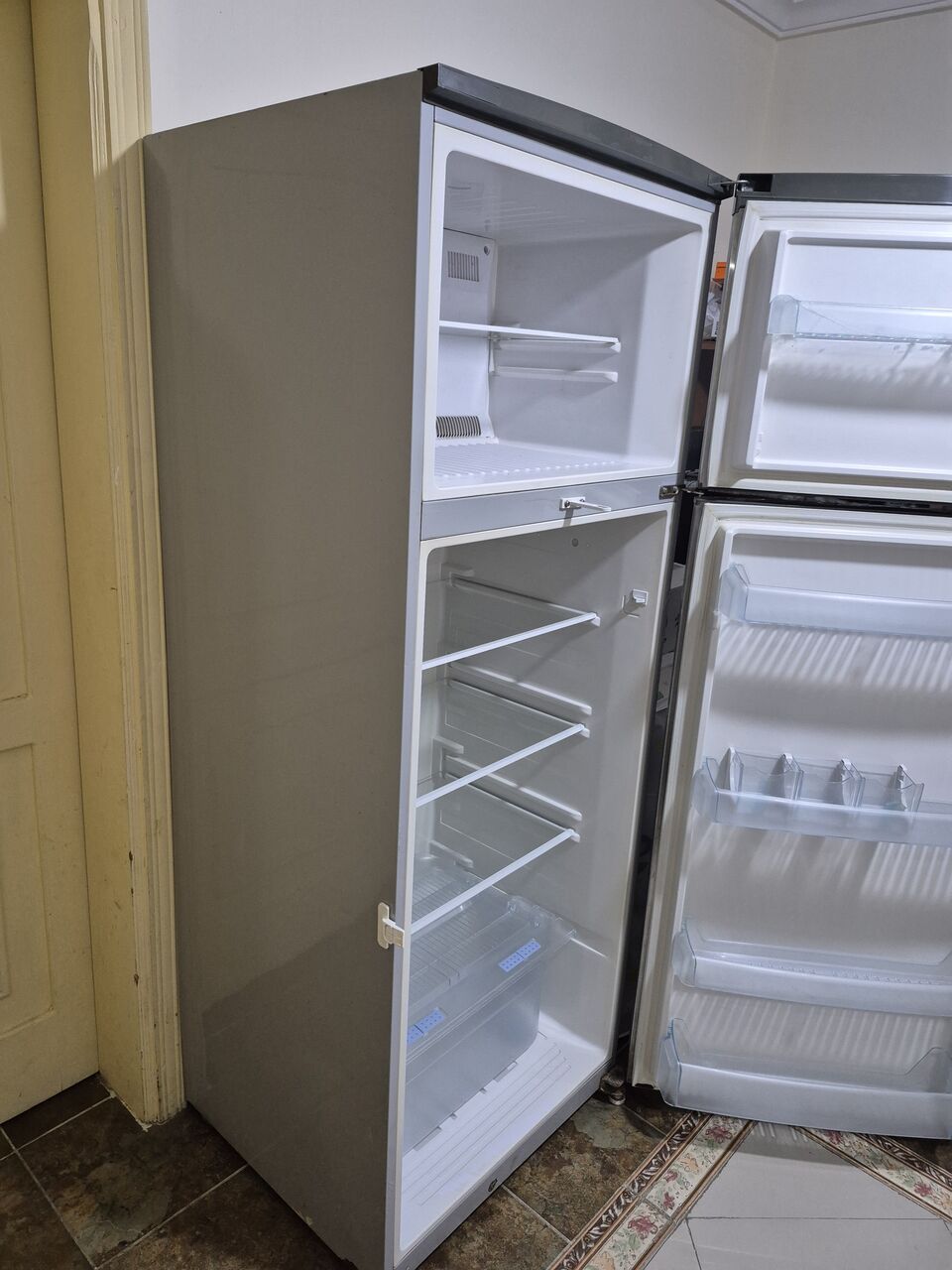 Jeddah, Appliances, SAR 500,  Dansat Refregirator For Sale (Big Size)