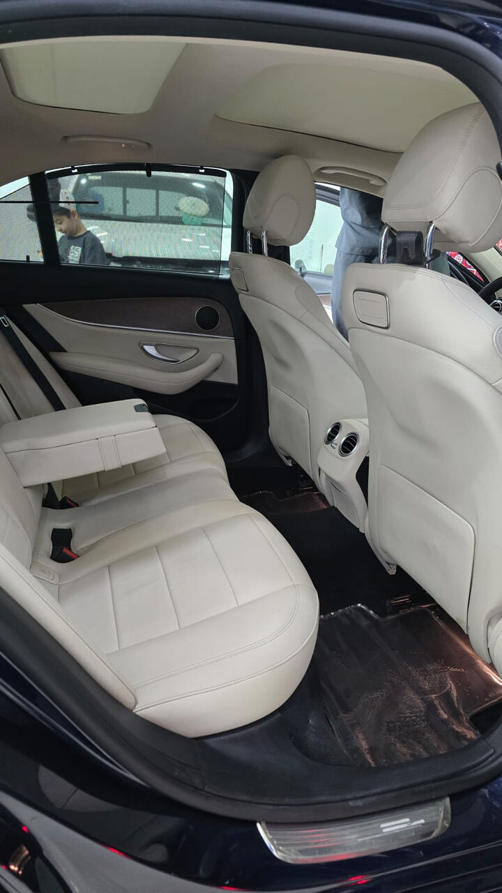 Riyadh, Vehicles, Cars & Trucks , SAR 132000,  Mercedes-Benz E,  2020,  Automatic,  29000 KM,  For Sale  300