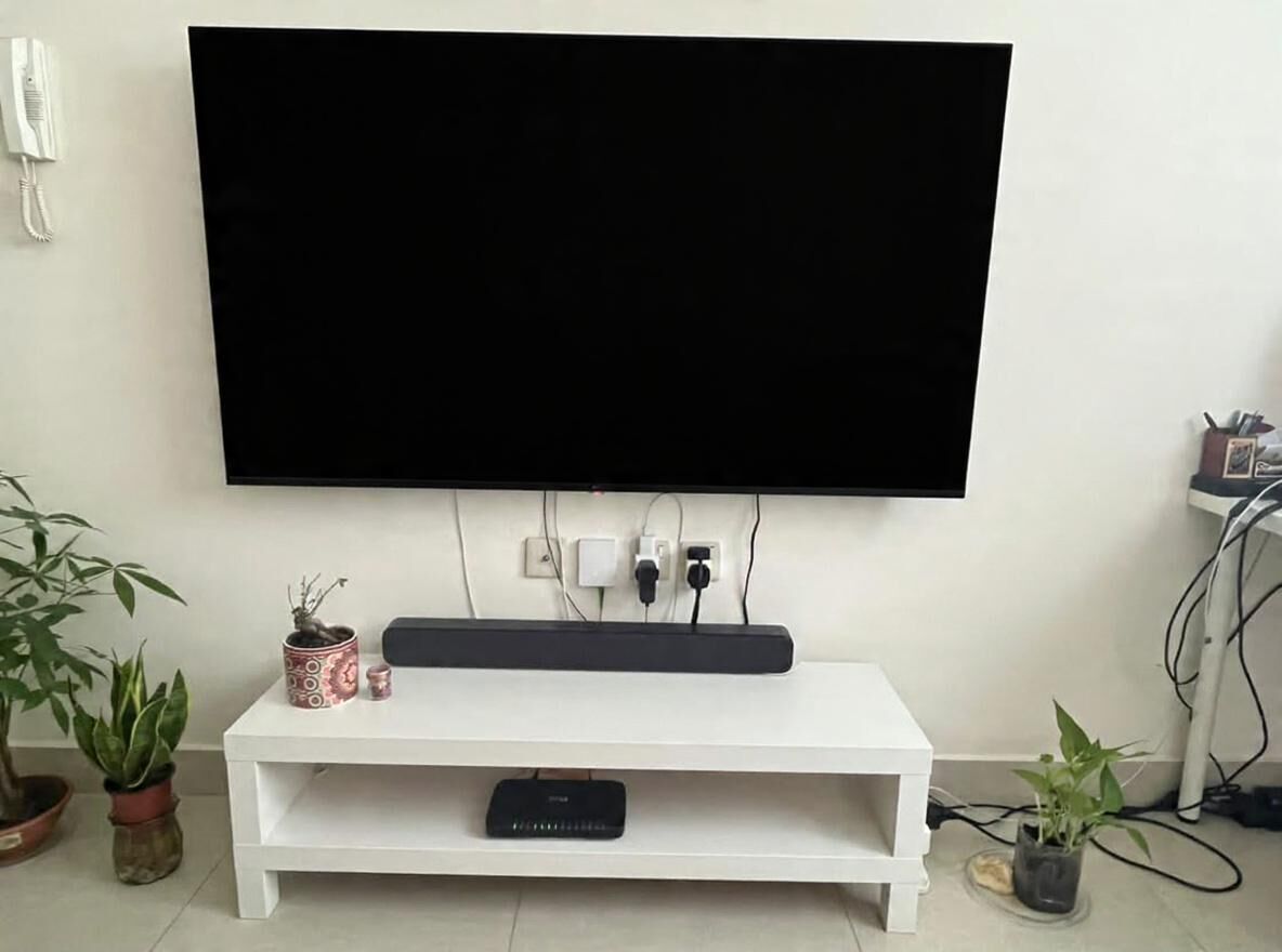 Riyadh, Electronics, SAR 1300,  LG Smart TV For Sale: LG 65 Inch 4K UHD Smart TV UT7300