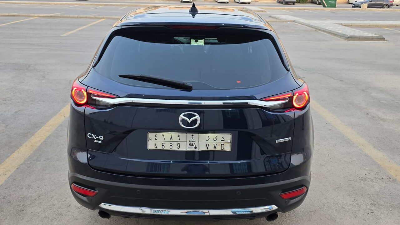 Riyadh, Vehicles, Cars & Trucks , SAR 100000,  Mazda CX-09,  2022,  Automatic,  100000 KM,  Mazda CX-9 Signature &ndash;