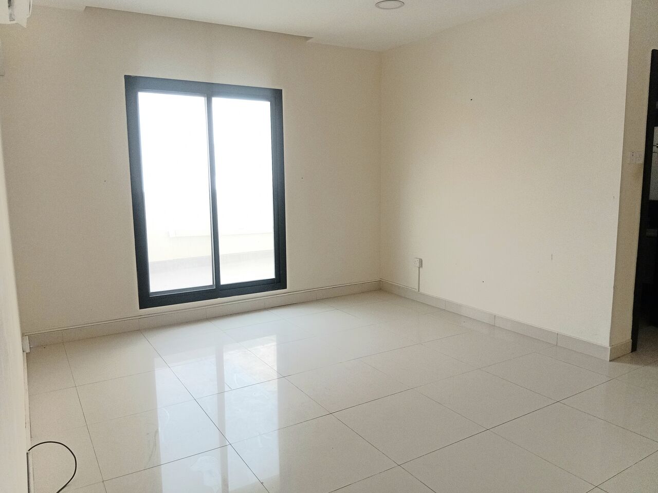 Tubli, Apartments, Flats, Houses & Villas, BHD 270/month,  Furnished,  3 BR,  3 BHK Apartment For Rent In Tubli Semi Funished With Split AC. Call N WhatsApp 36761304