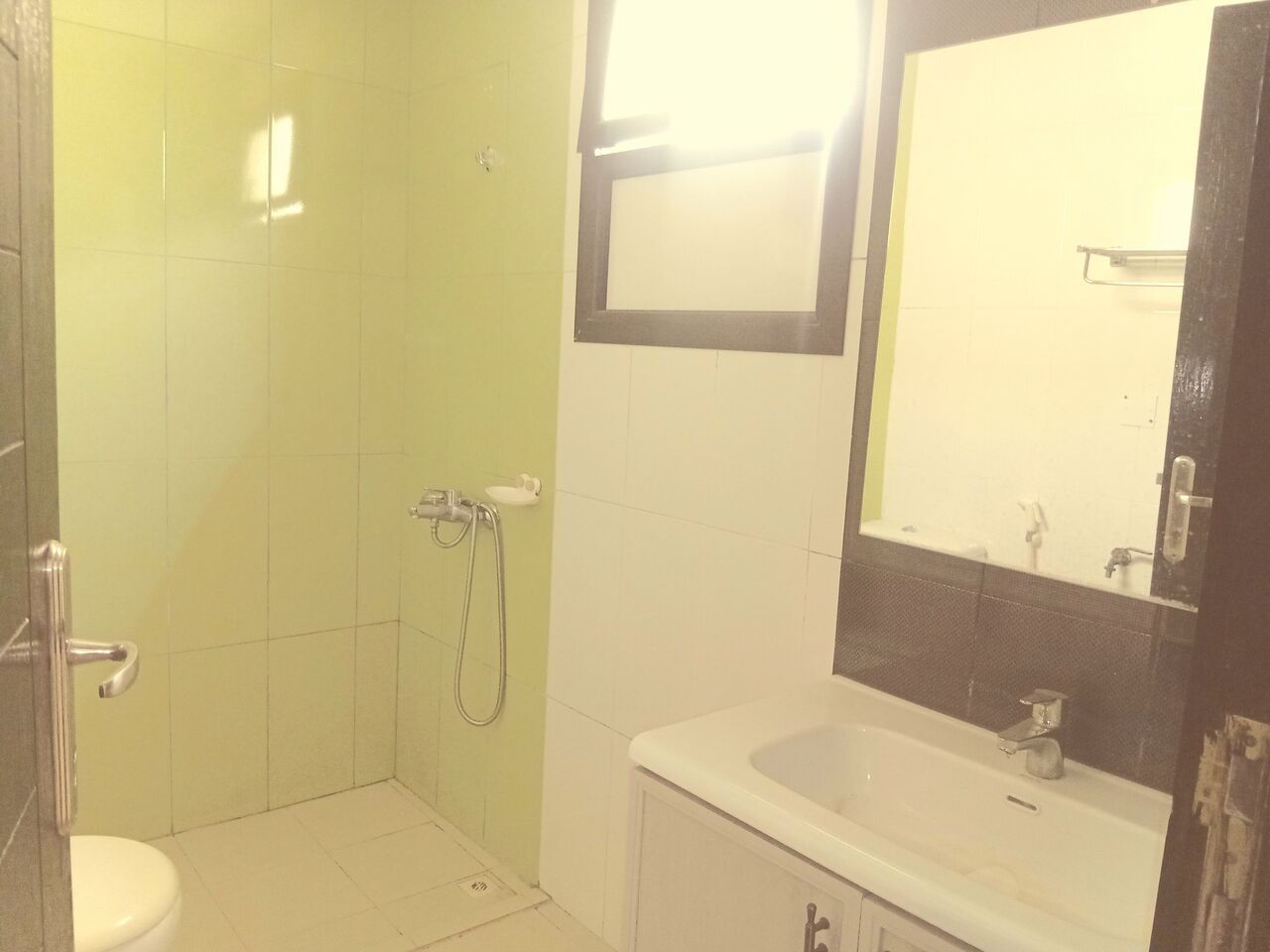 Tubli, Apartments, Flats, Houses & Villas, BHD 270/month,  Furnished,  3 BR,  3 BHK Apartment For Rent In Tubli Semi Funished With Split AC. Call N WhatsApp 36761304