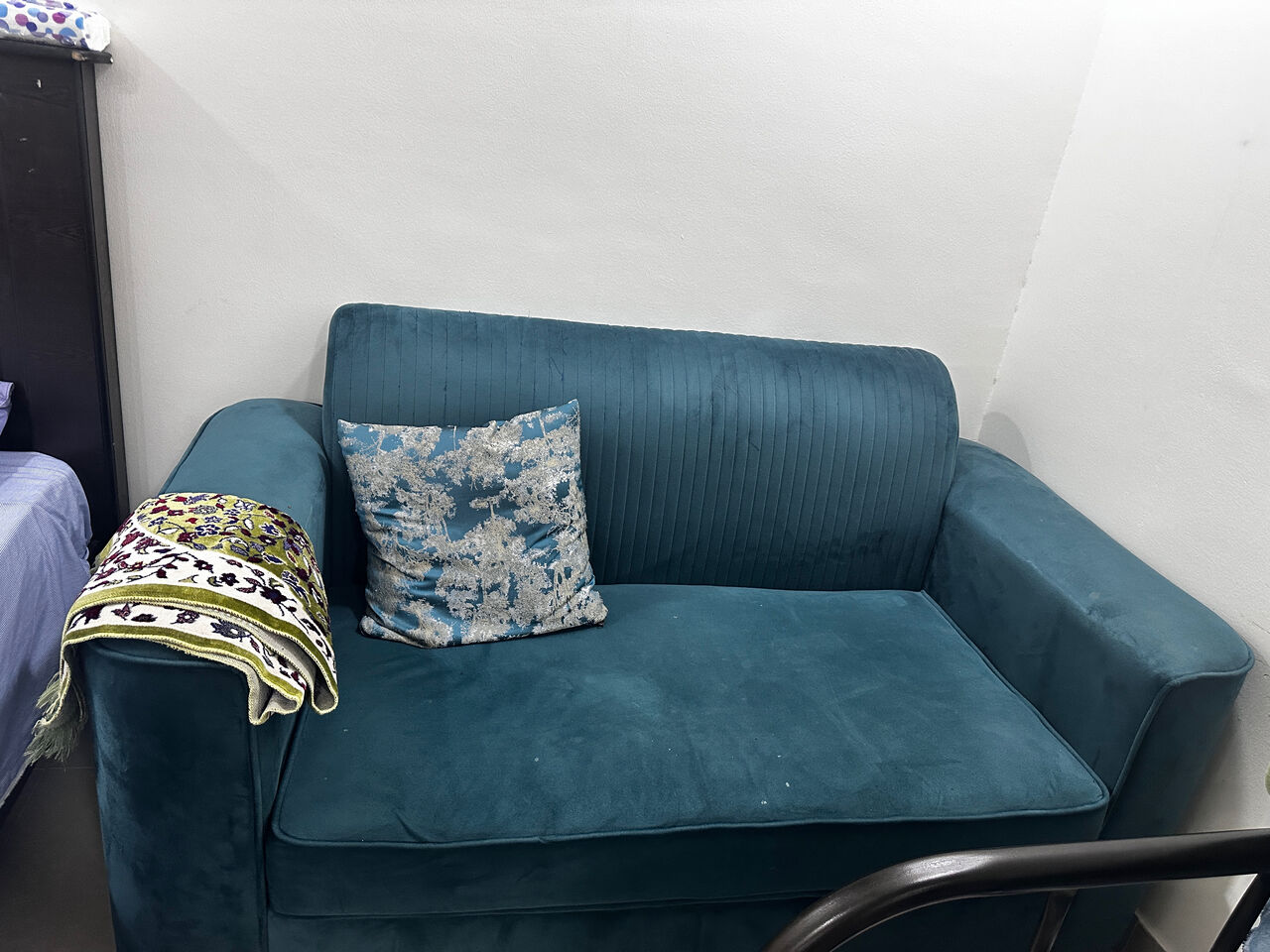 Dammam, Furniture, SAR 800,  7 Seater Sofa Set With Free Side Tables