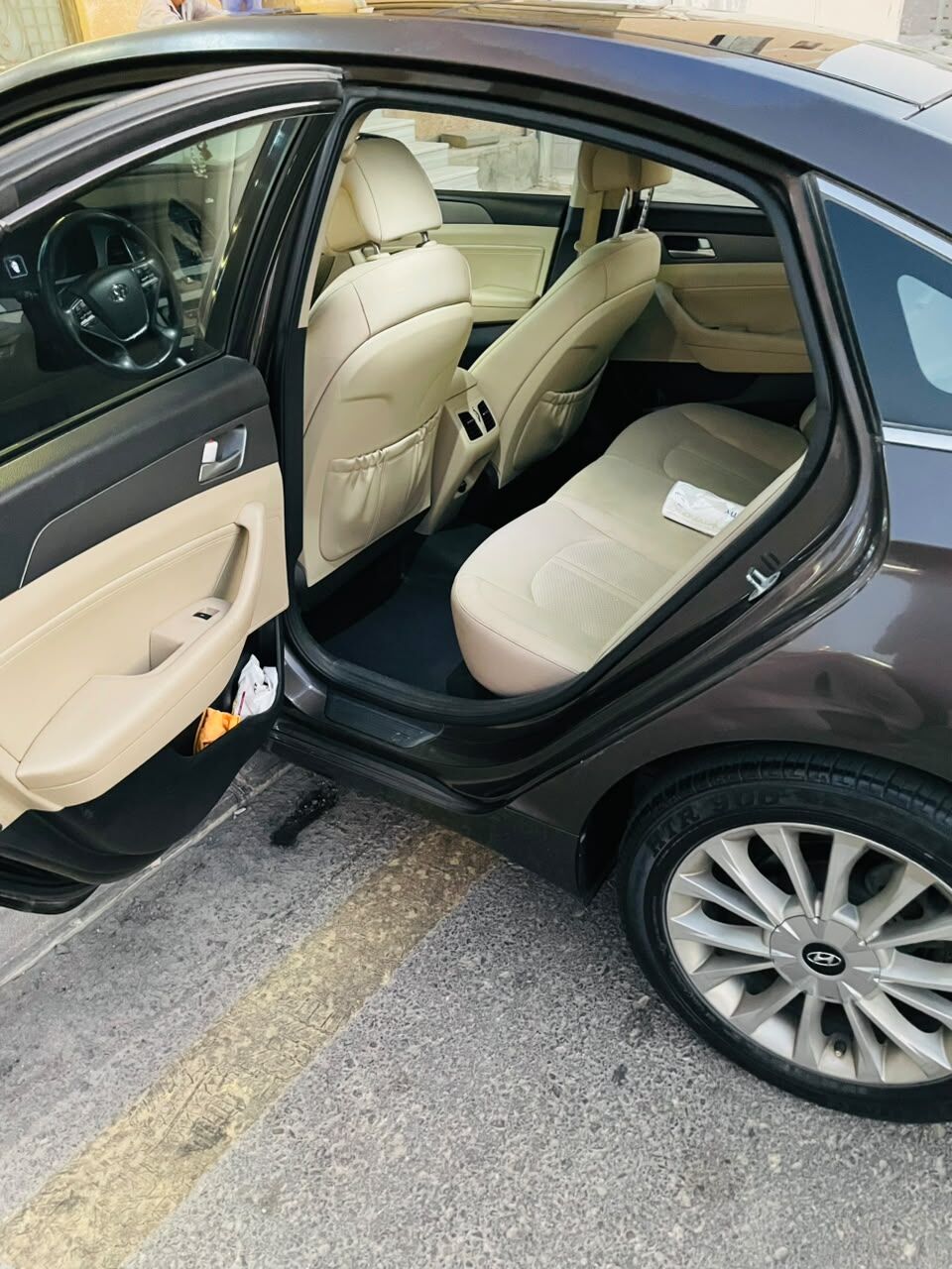 Khafji, Vehicles, Cars & Trucks , SAR 36000,  Hyundai Sonata Limited,  2016,  Automatic,  250500 KM,  Hyundai Sonata  Model Full Option,  250 Km For Sale - SAR 36000