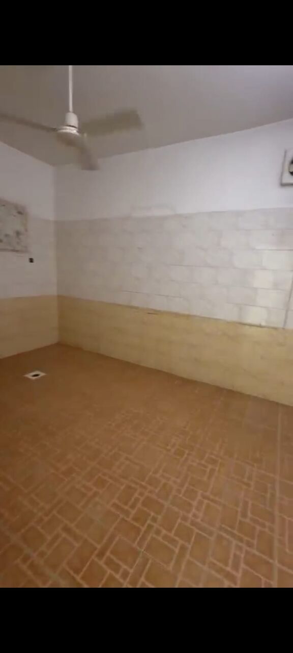 Al Naseem, Apartments, Flats, Houses & Villas, SAR 2300/year,  2 BR,  Family Apartment 2nd Floor With Taris Gallery Well Located 2 Beadrooms
