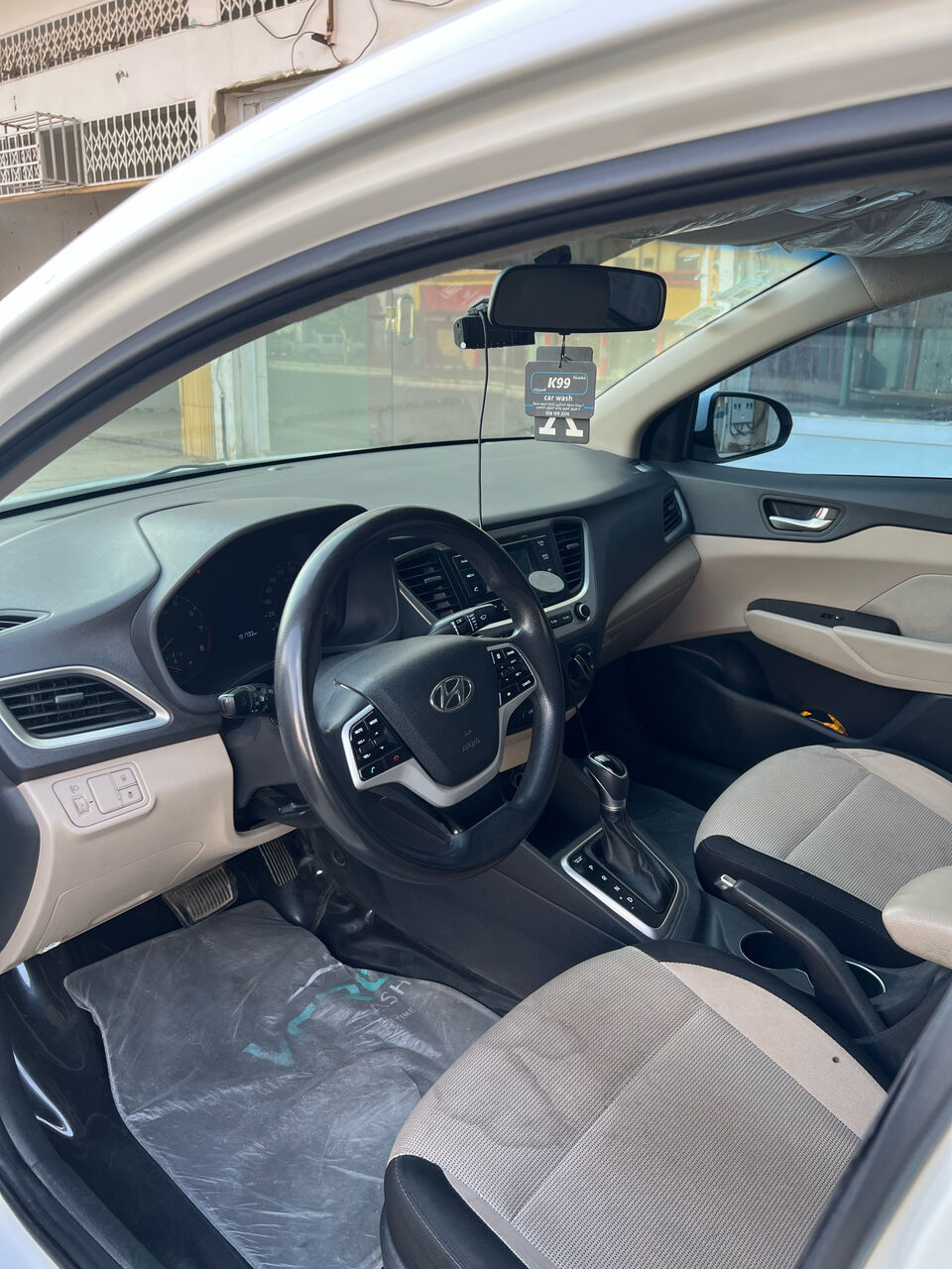 Jeddah, Vehicles, Cars & Trucks , SAR 28500,  Hyundai Accent,  2020,  Automatic,  200000 KM,  Accent  For Sale