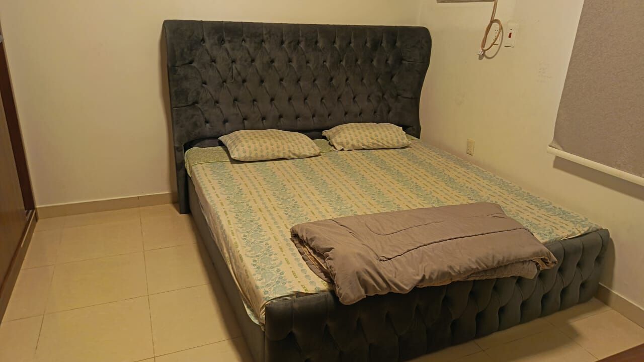 Al Thuqbah, Furniture, SAR 350,  Double Bed , Dressing Table  , Center Table , 2 Side Tables