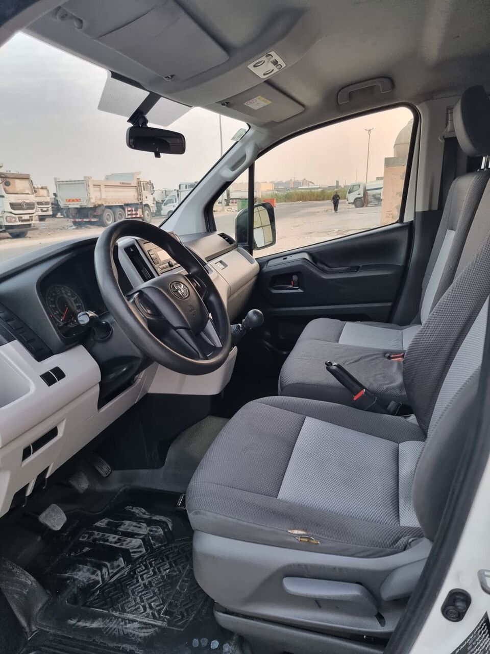 Dammam, Vehicles, Cars & Trucks , SAR 83500,  Toyota Hi-Ace,  2022,  Manual,  160000 KM,  Toyota Hiace  Cargo