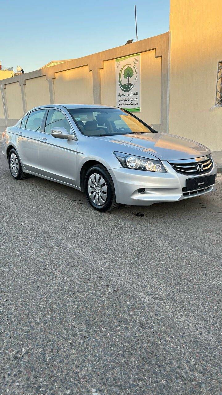 Madinah, Temp Jobs, Honda Accord 2012 For Urgent Sale