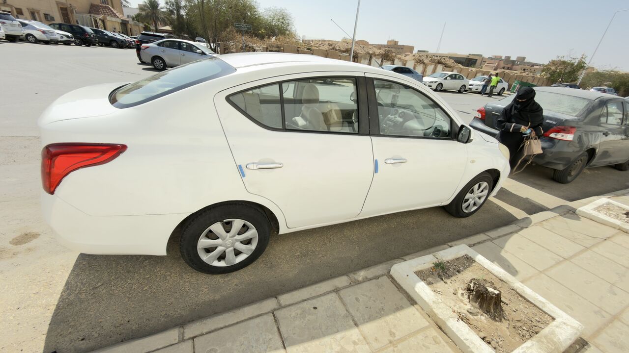 Al Malaz, Vehicles, Cars & Trucks , SAR 20000,  Nissan Sunny,  2013,  Automatic,  177132 KM,     For Sale &ndash; SAR 20,000