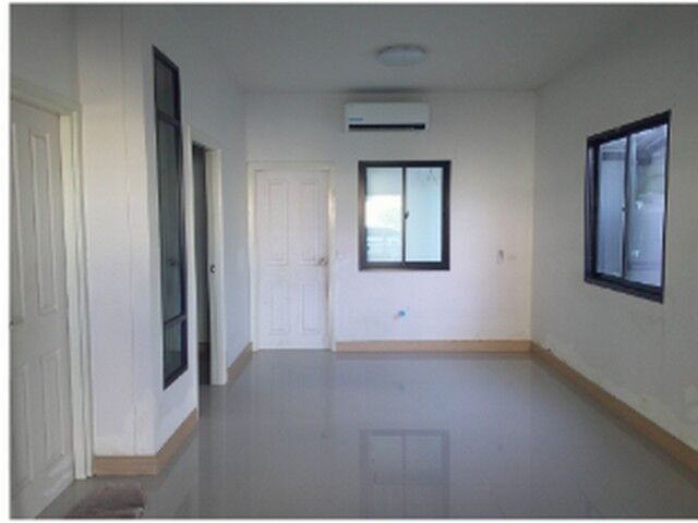 Bangkok, Real Estate For Sale, THB 3740000,  4 BR,  29 Sq. Feet,  Townhouse For Sale, The Ricco Town Project (Wongwaen-Hathairat), Thai Raman Road, Bangkok.