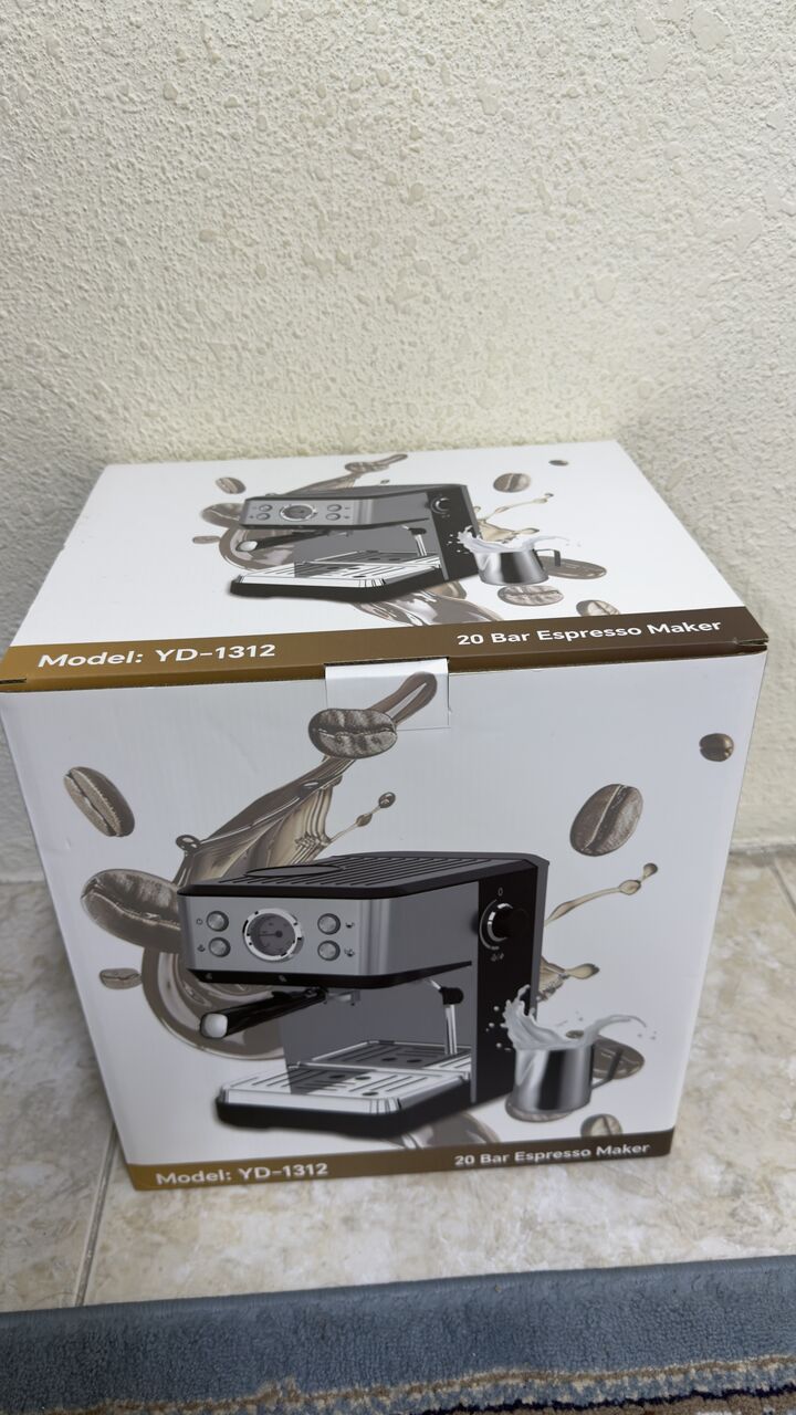 Dammam, Mobile Phones, SAR 6800,  Honor Magic V6 16GB/512GB &ndash; Like New &ndash; Purchased 26 July &ndash; Honor Watch 6 Included